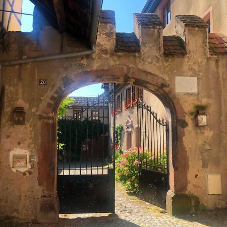 Cour De Dinzheim Bed and Breakfast Riquewihr Buitenkant foto